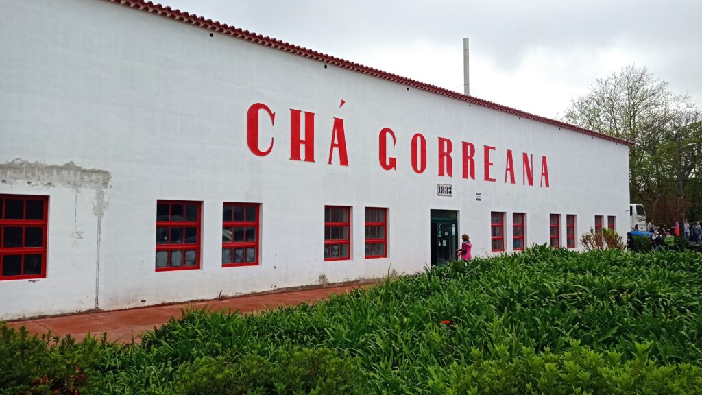 budova továrny na čaj Chá Gorreana