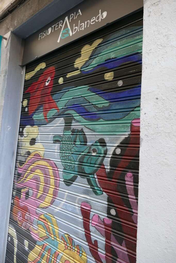 Madrid - street art ve čtvrti Malasana