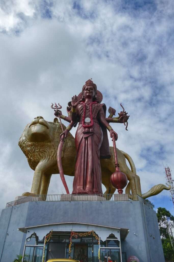 Socha hinduistického boha