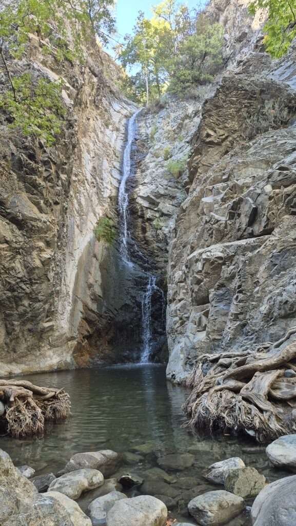 Vodopád Millomeris – nejvyšší vodopád na Kypru