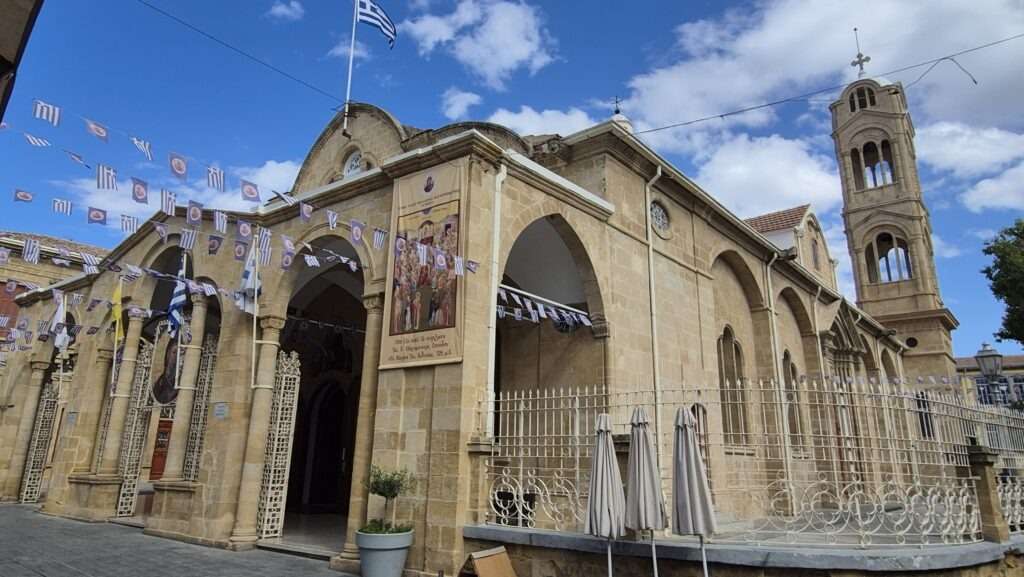 Pravoslavná katedrála v Nikósii – významné místo křesťanské víry na Kypru.