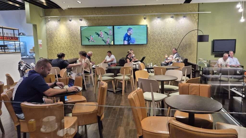 Letištní salonek na Kypru